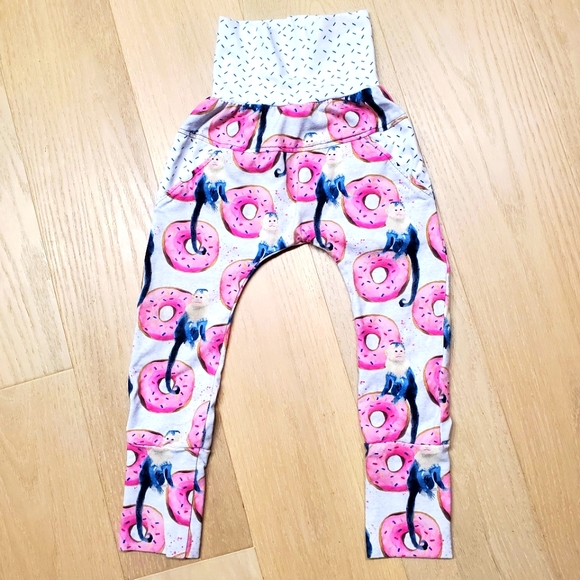 Tiny & Moi 3-6T Grow with me Pants - Picture 2 of 5
